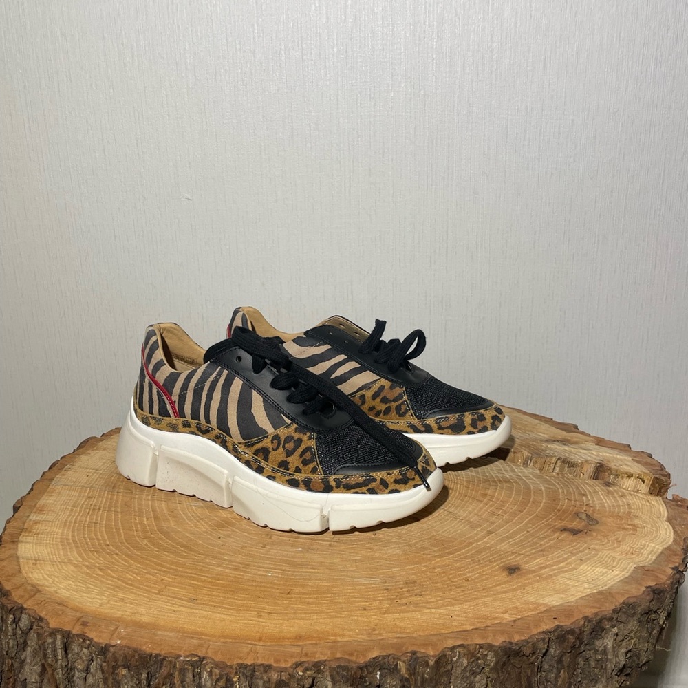 ANTHROPOLOGIE SN ANTHRO PRINTED TR SNEAKERS